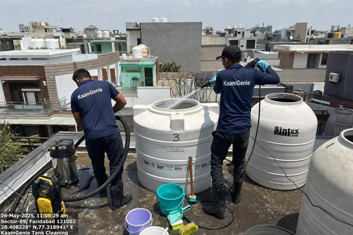 KaamGenie crew cleaning a water tank in Sector 46, Faridabad