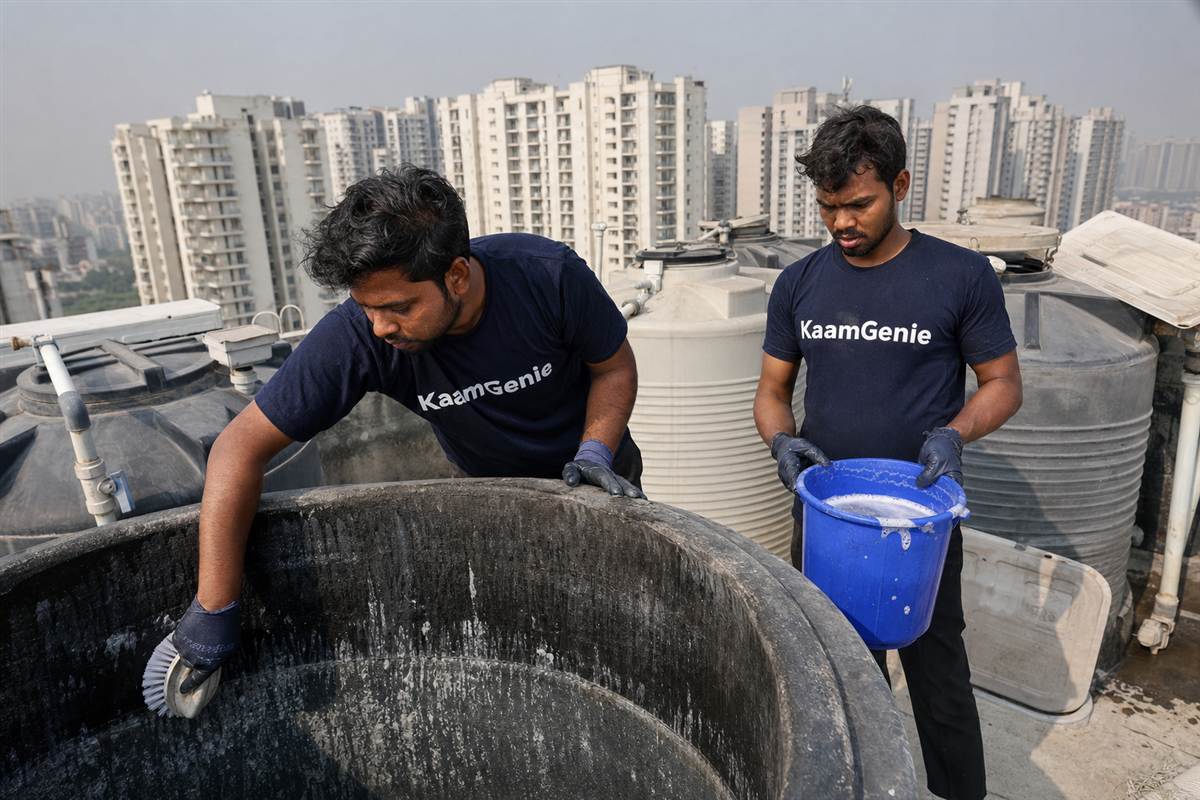 KaamGenie crew cleaning a water tank in Greater Noida West Sector 16, Noida