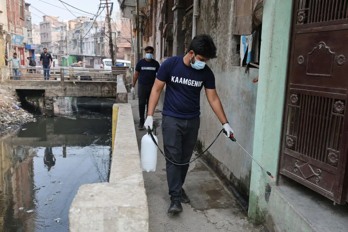 KaamGenie pest control technician treating a Chand Bagh property in East Delhi