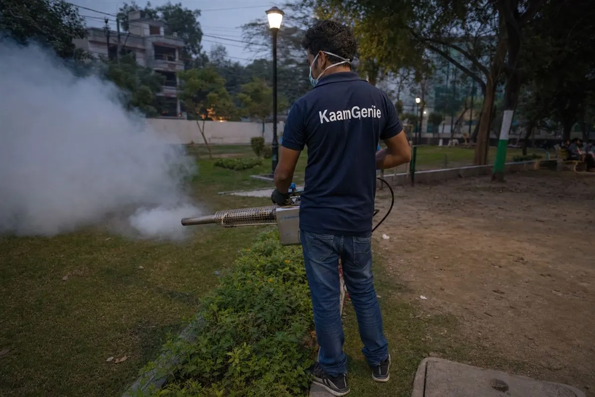 KaamGenie pest control technician treating a Delhi Cantt property in South Delhi