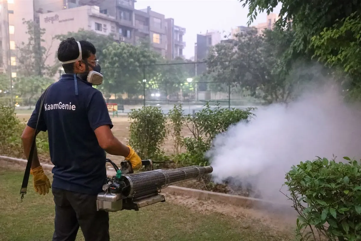 KaamGenie pest control technician treating a Dwarka Sector 10 property in West Delhi
