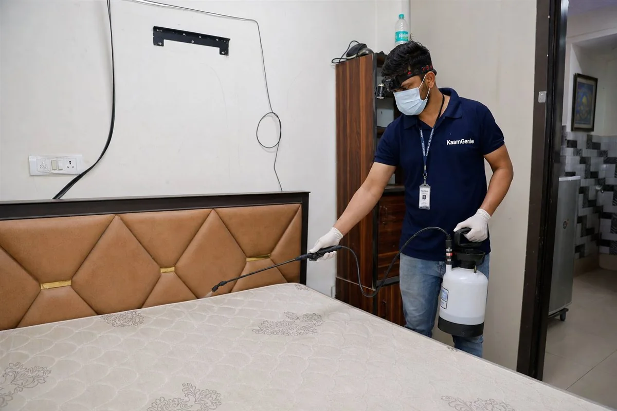 KaamGenie pest control technician treating a Mayur Vihar Phase 3 property in East Delhi
