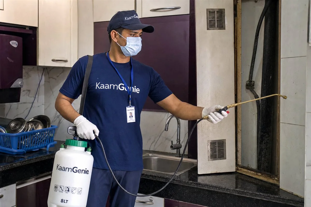 KaamGenie pest control technician treating a Sunder Vihar property in West Delhi